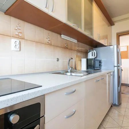 Apartment With Parking Space Kastel Stari, - 24752 Kaštela