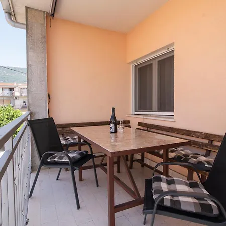 With Parking Space Kastel Stari, - 24752 Apartment *